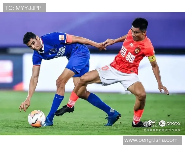 专业球员与教练携手打造播客热潮深度解析体育文化新趋势